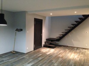 Escalier limon central 1/4 tournant